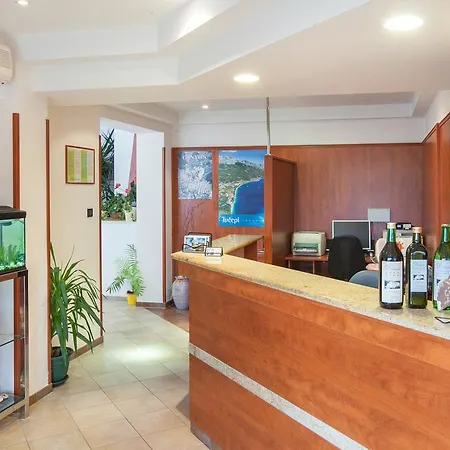 ゲストハウス Vinka Tučepi