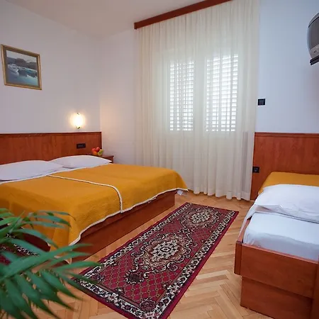 Vinka ゲストハウス Tučepi