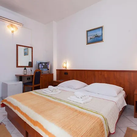 Vinka ゲストハウス Tučepi