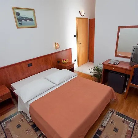 Villa Vinka